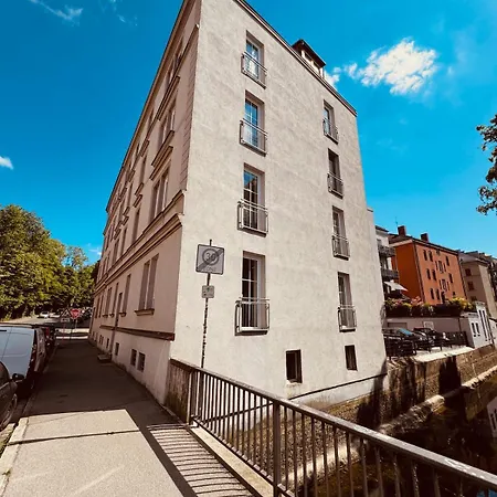Appartement Modern & Gemuetlich - Wohnen Am Senkelbach, Fusslaeufig Zur Augsburger Altstadt! *