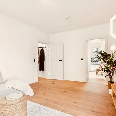 Modern & Gemuetlich - Wohnen Am Senkelbach, Fusslaeufig Zur Augsburger Altstadt!