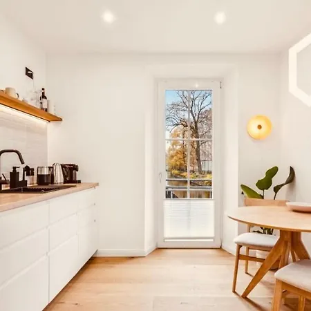 Appartement Modern & Gemuetlich - Wohnen Am Senkelbach, Fusslaeufig Zur Augsburger Altstadt!