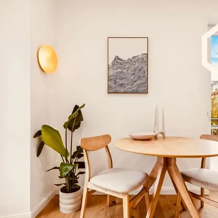 Modern & Gemuetlich - Wohnen Am Senkelbach, Fusslaeufig Zur Augsburger Altstadt! Apartment Augsburg
